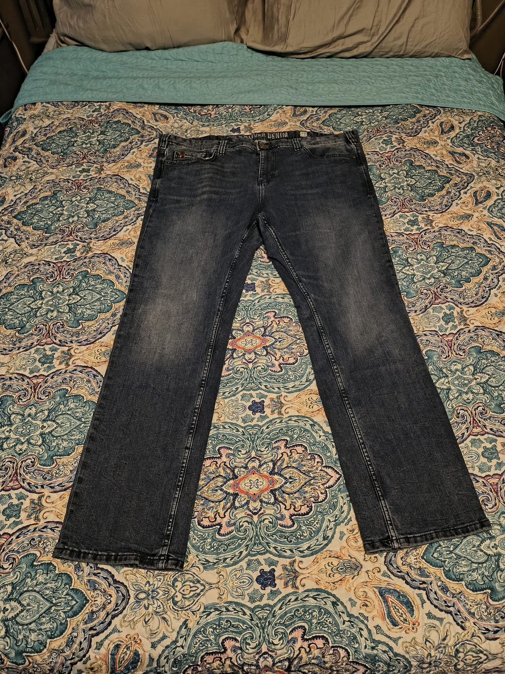 Men's Straight-Leg Dark Blue Jeans - Classic Casual Fit